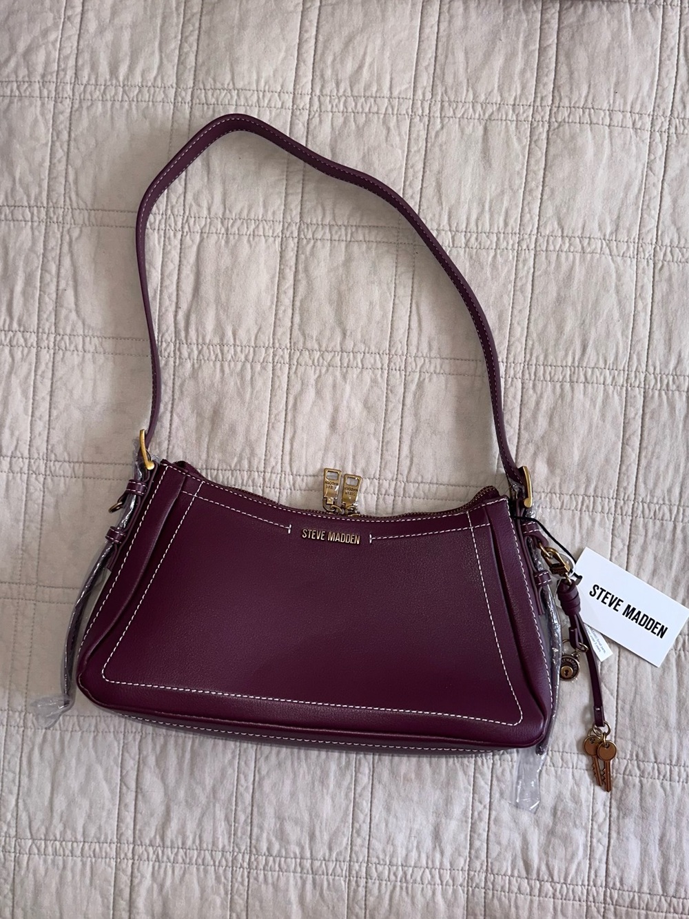 Steve Madden Wine burgundy Shoulder Bag with Gold Hardware